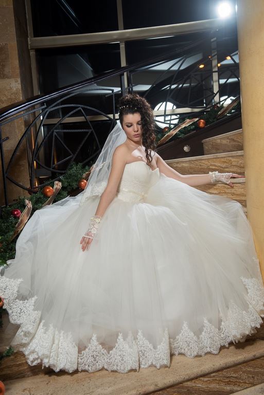  сватбена рокля Антонина - сватбена рокля BR_31.jpg 